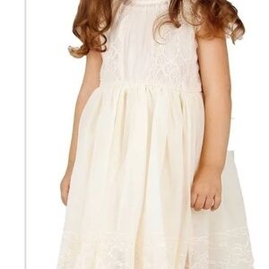 UEC Bow Dream lace ivory dress size 5 worn once